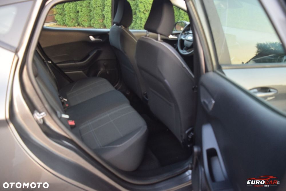 Ford Fiesta - 17