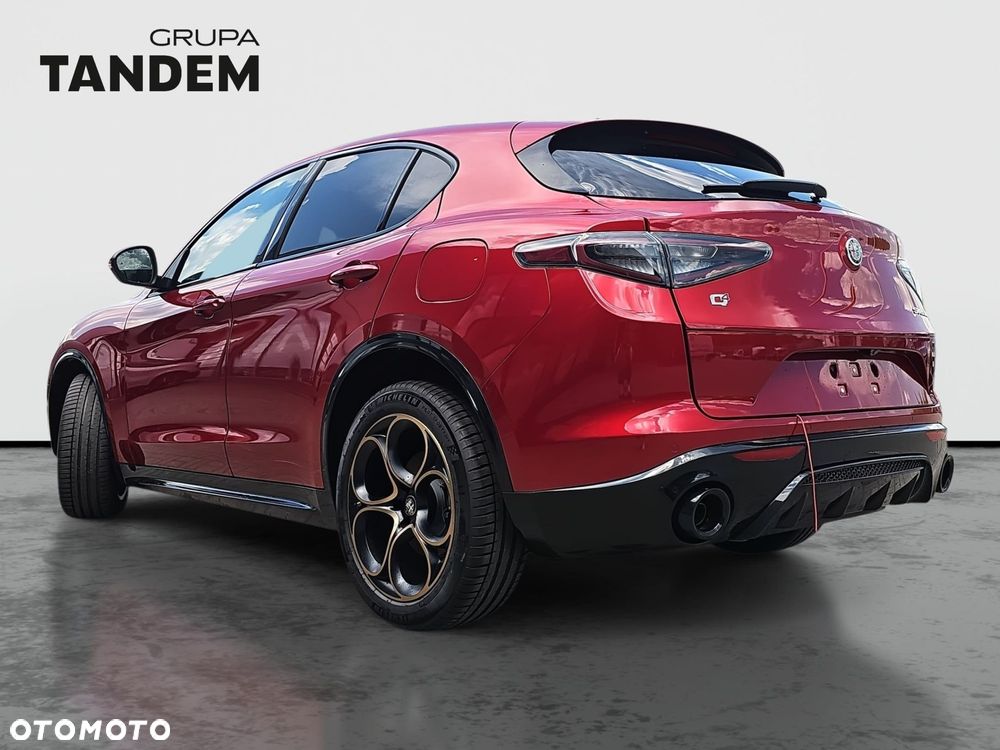 Alfa Romeo Stelvio - 7