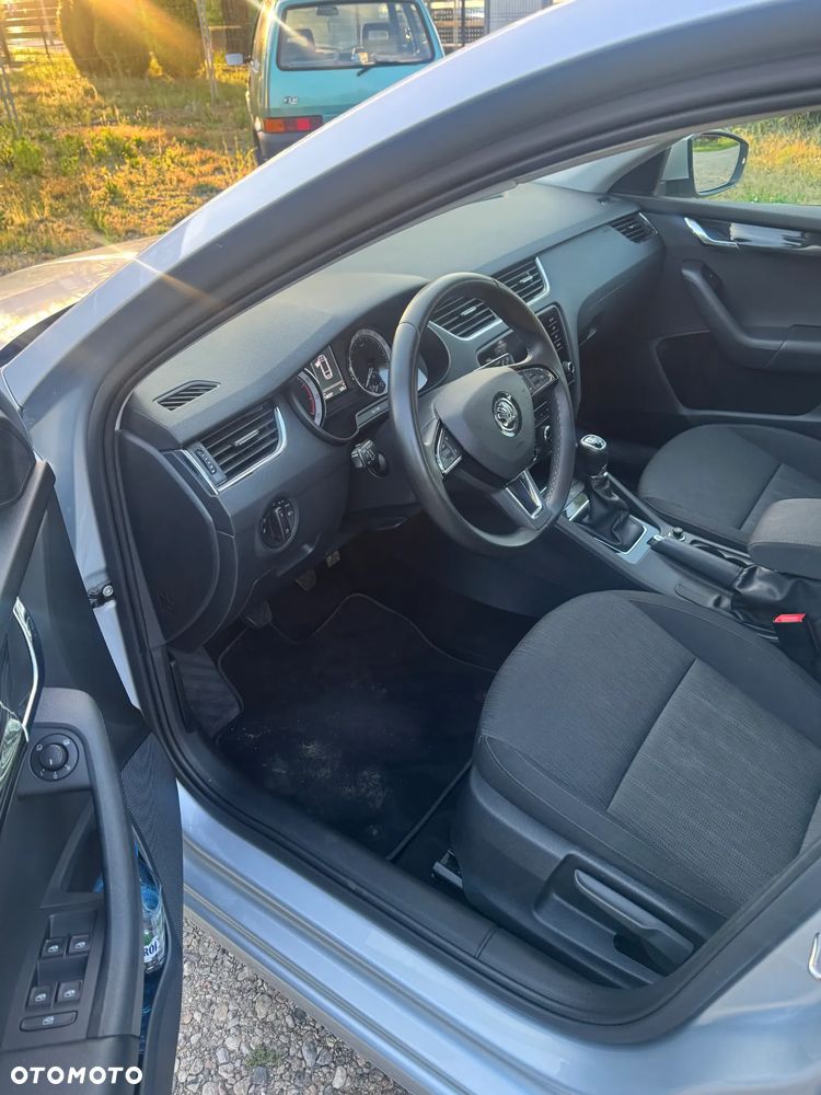 Skoda Octavia 1.5 TSI ACT Style - 12