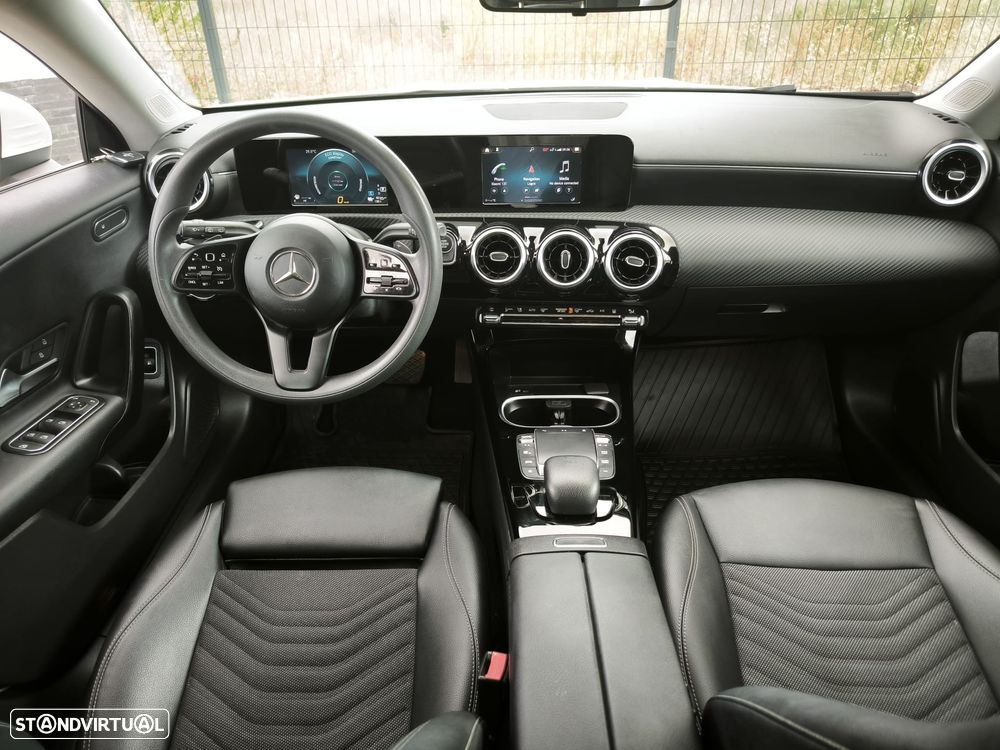 Mercedes-Benz CLA 250 - 6