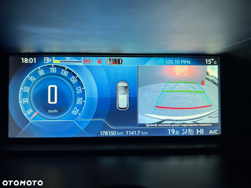 Citroën C4 Picasso PureTech 130 Stop&Start Exclusive - 24