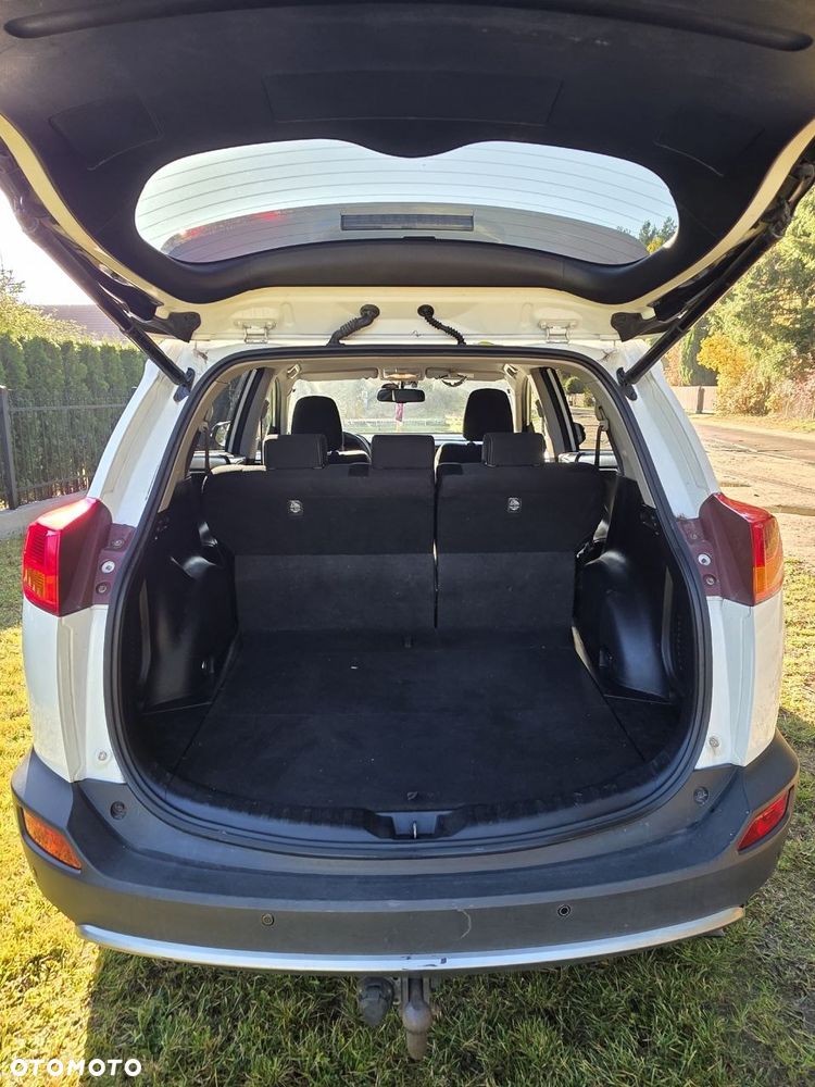 Toyota Rav4 2014 photo 2