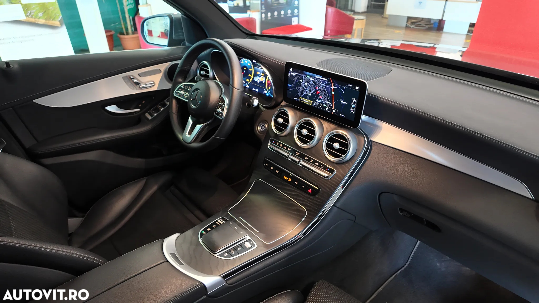 Mercedes-Benz GLC 220 d 4Matic 9G-TRONIC - 16