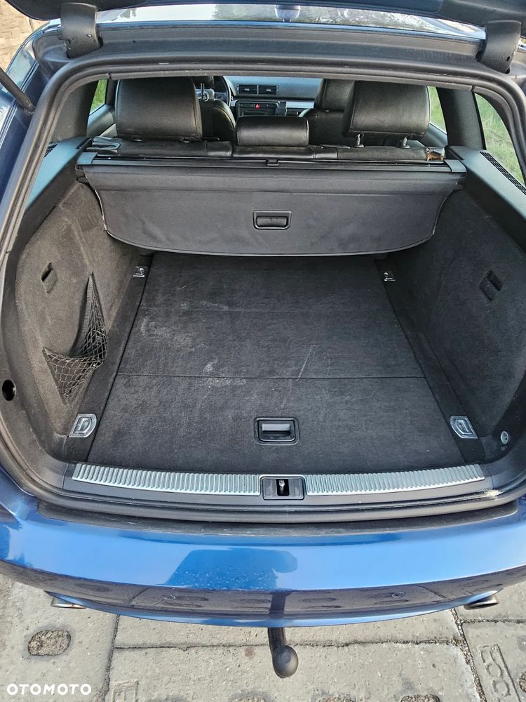 Audi A4 Avant 2.0 TDI - 31