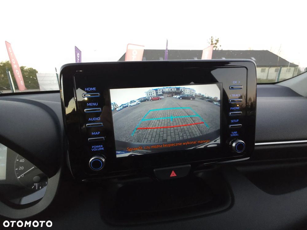 Toyota Yaris Hybrid 1.5 Comfort - 31