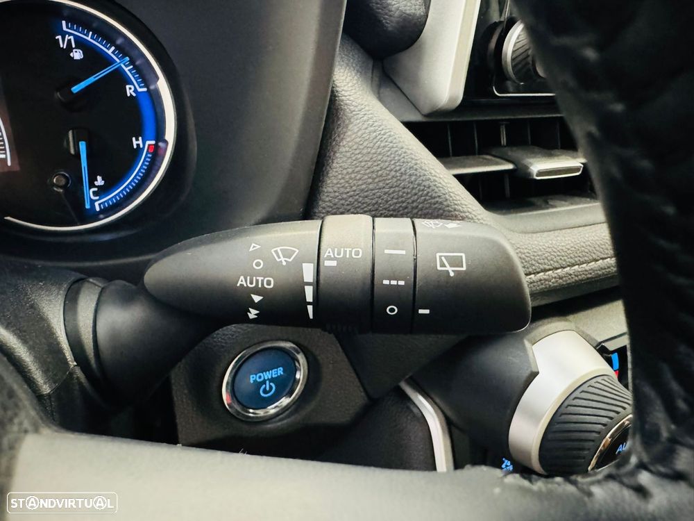 Toyota RAV4 2.5 HDF Comfort - 18