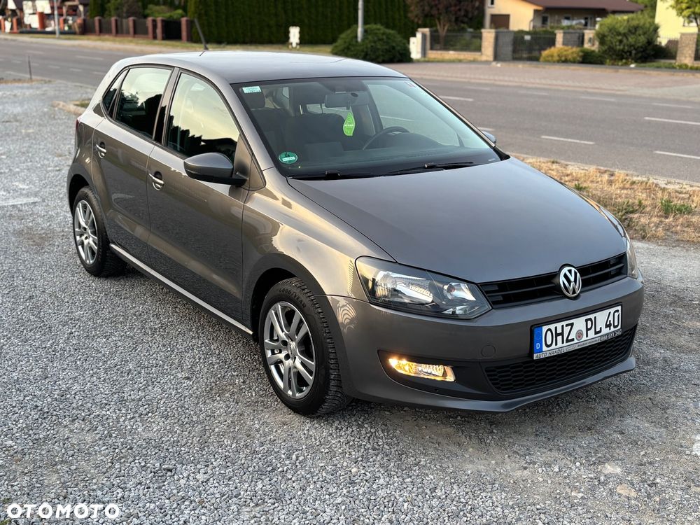 Volkswagen Polo - 2