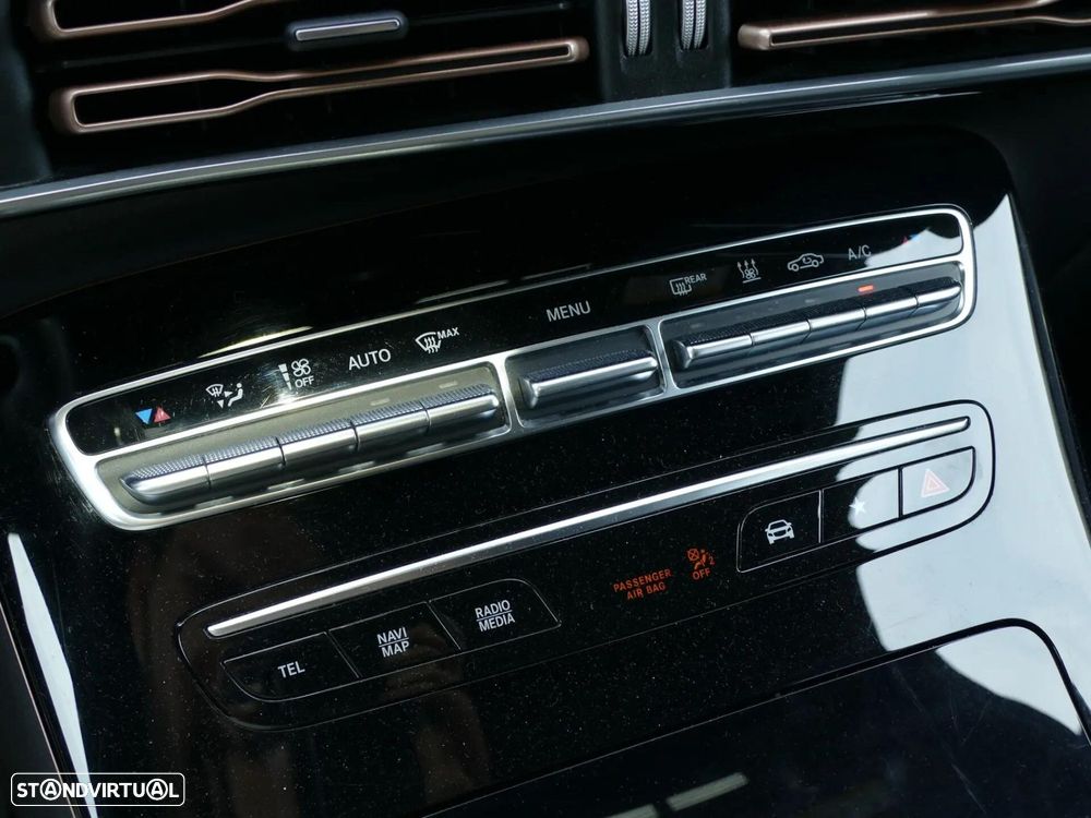 Mercedes-Benz EQC 400 4Matic - 27