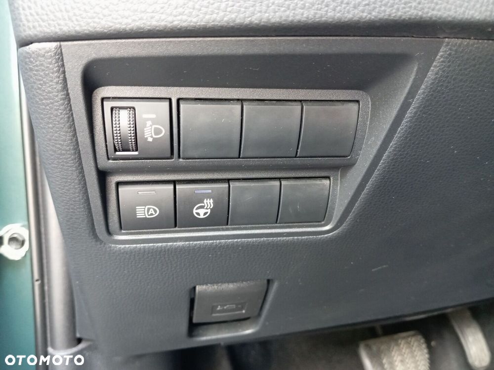 Toyota Yaris Hybrid 1.5 Style - 21