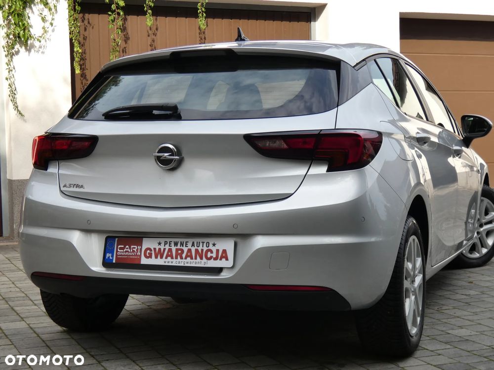 Opel Astra - 9
