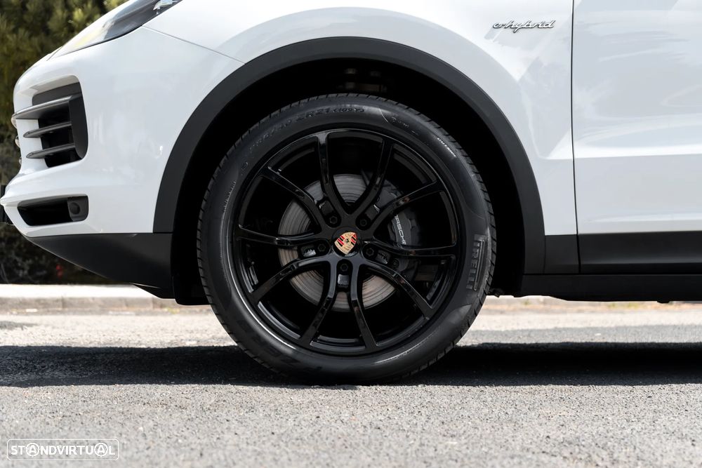Porsche Cayenne E-Hybrid - 9