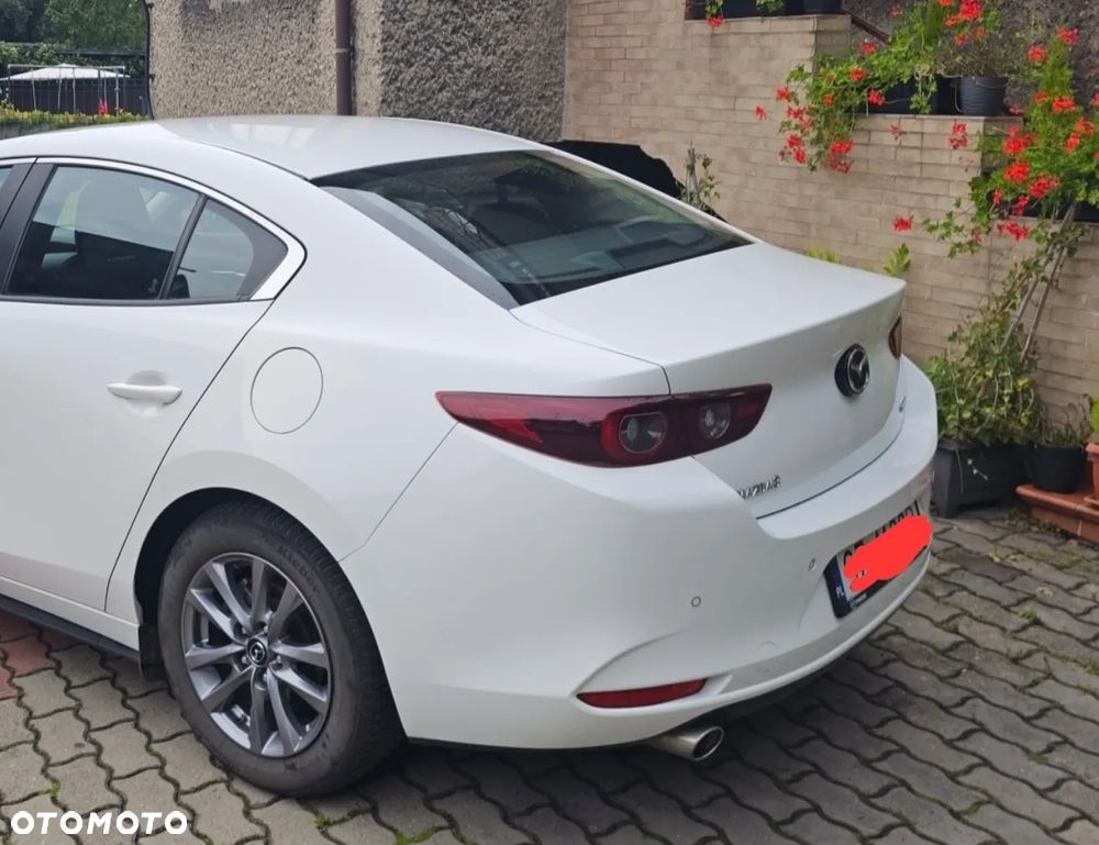 Mazda 3 - 8