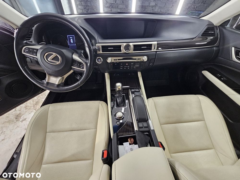 Lexus GS 200t / 300 Elegance - 17