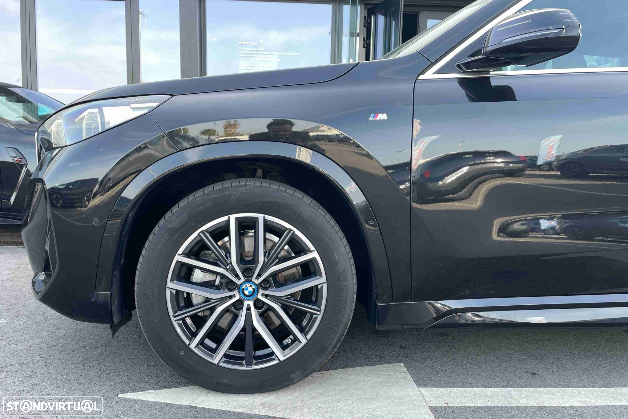 BMW iX1 - 6