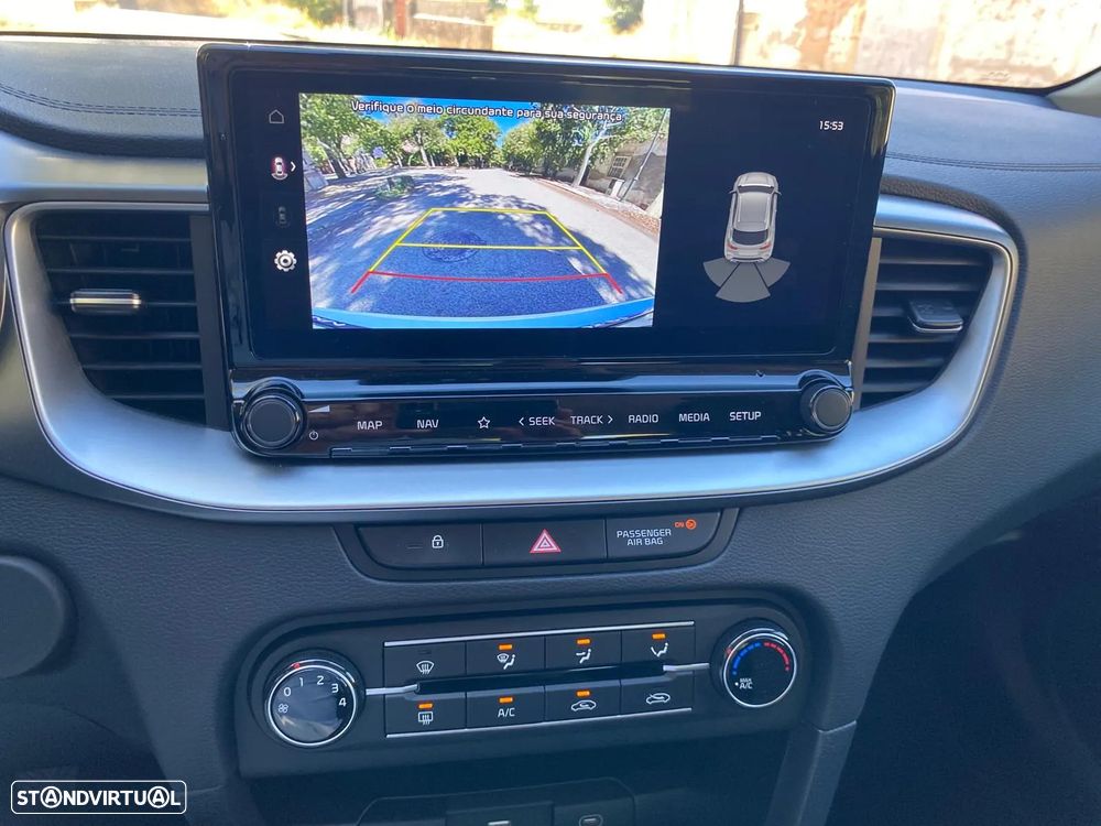 Kia XCeed - 35