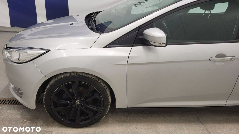 Ford Focus - 10