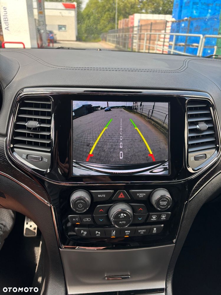 Jeep Grand Cherokee 5.7 V8 Summit - 21