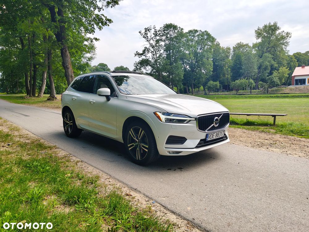 Volvo XC 60 T6 AWD Geartronic Momentum Pro - 8