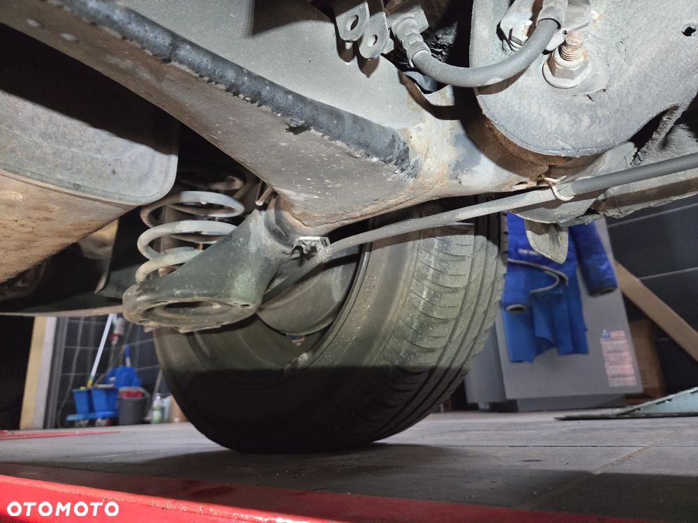 Skoda Fabia 1.2 TSI Ambiente - 26