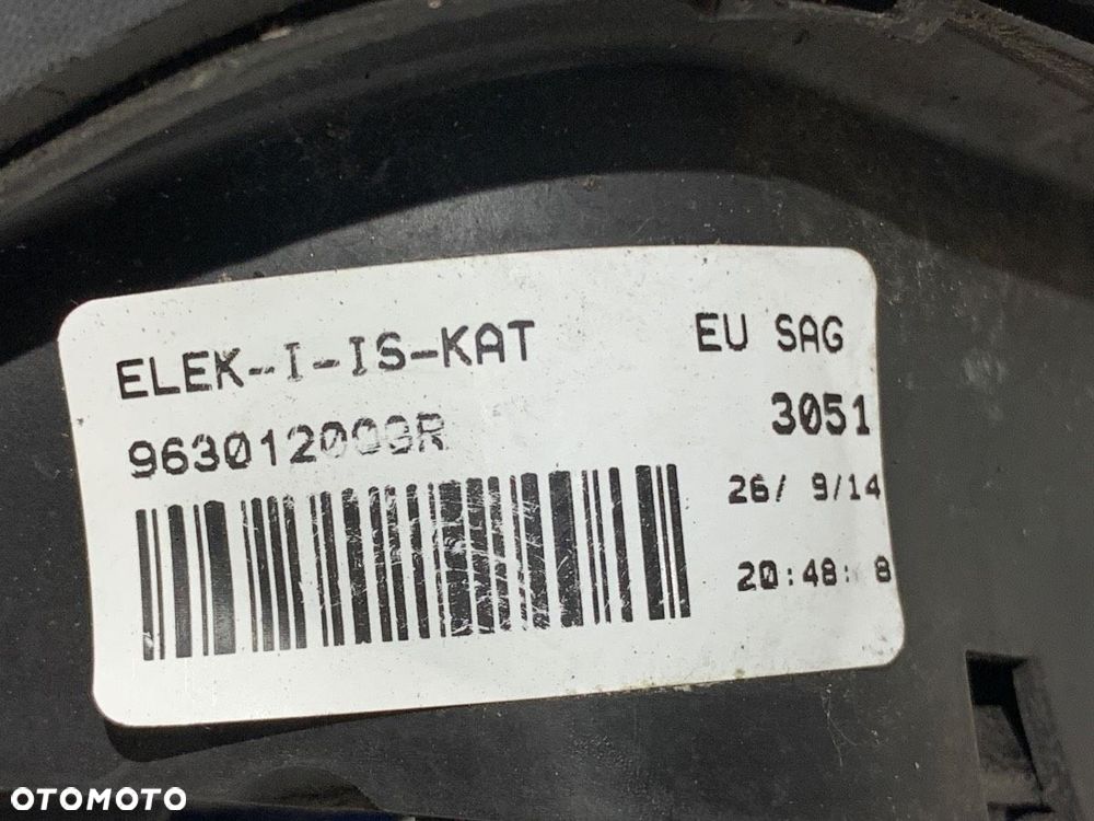 LUSTERKO PRAWY  RENAULT CLIO IV Grandtour (KH_) 2012 - 2022 1.5 dCi 90 (KHN3, KHN4) 66 kW [90 KM] - 7