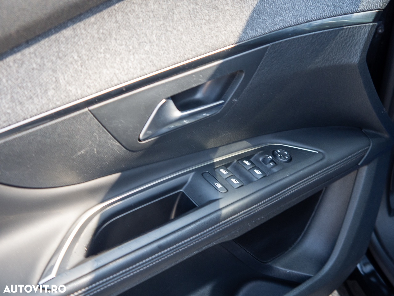 Peugeot 5008 - 30