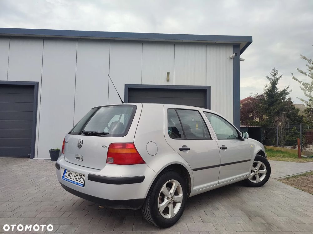 Volkswagen Golf 1.9 TDI Comfortline - 3