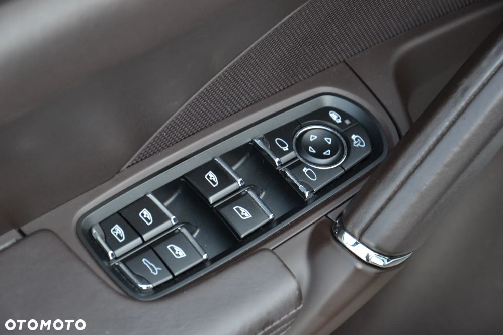 Porsche Cayenne Diesel Platinum Edition - 19