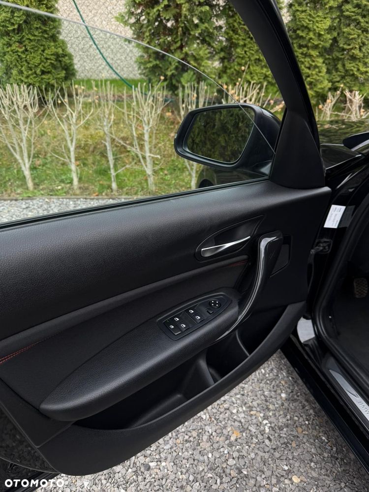BMW Seria 1 116i Sport Line - 11