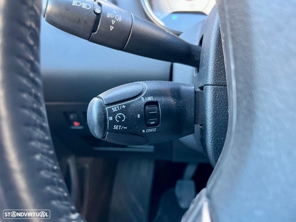 Peugeot 308 SW 1.6 e-HDi Active CVM6 - 37