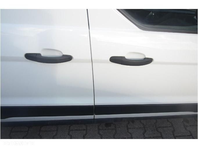 Ford Transit Connect - 38