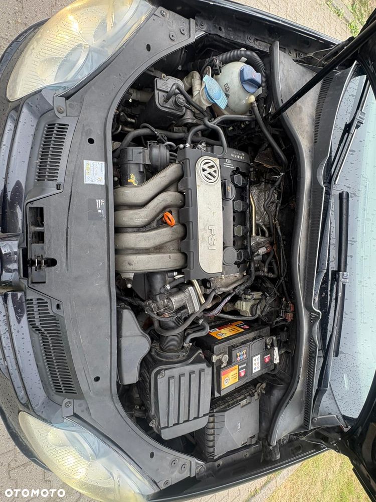 Volkswagen Golf 2.0 FSI Comfortline - 21