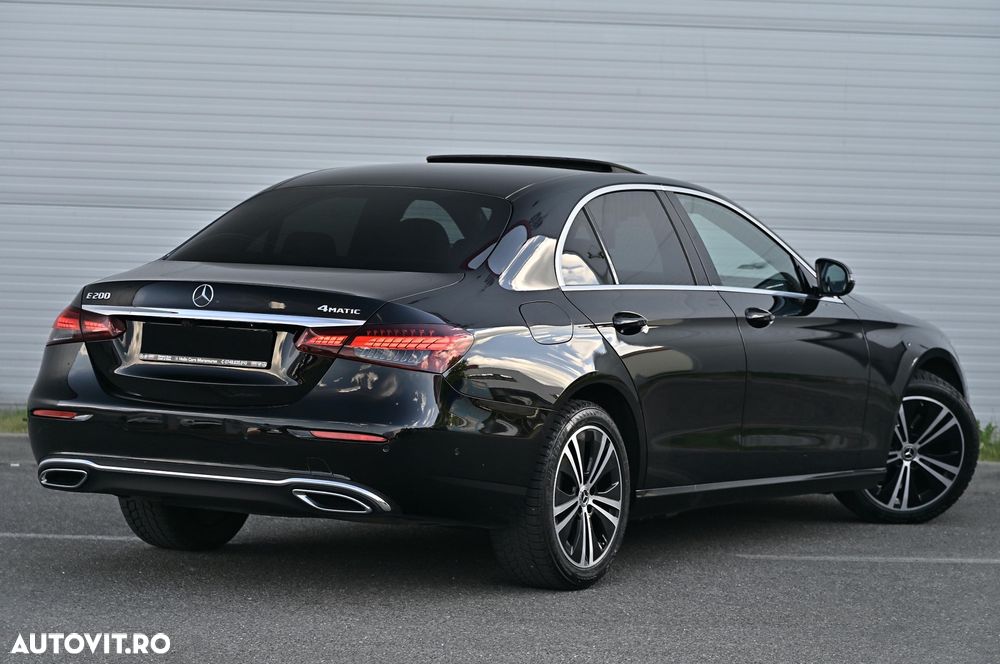 Mercedes-Benz E 200 MHEV Aut. - 26