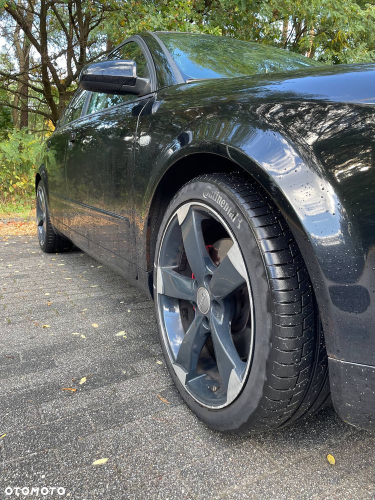 Audi A4 Avant - 11