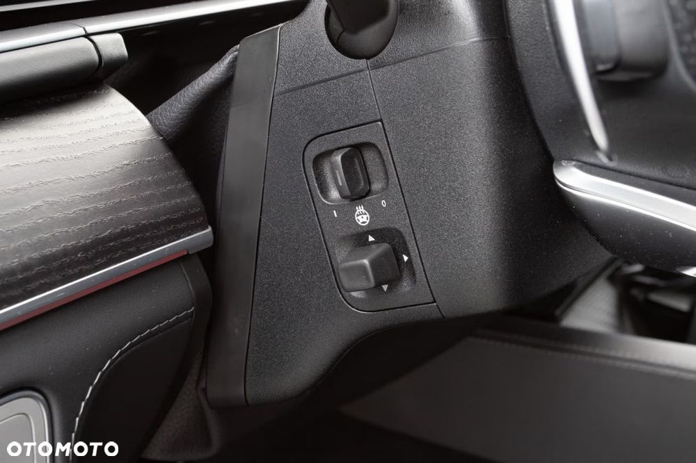 Mercedes-Benz GLS AMG 63 4Matic AMG Speedshift TCT 9G - 33