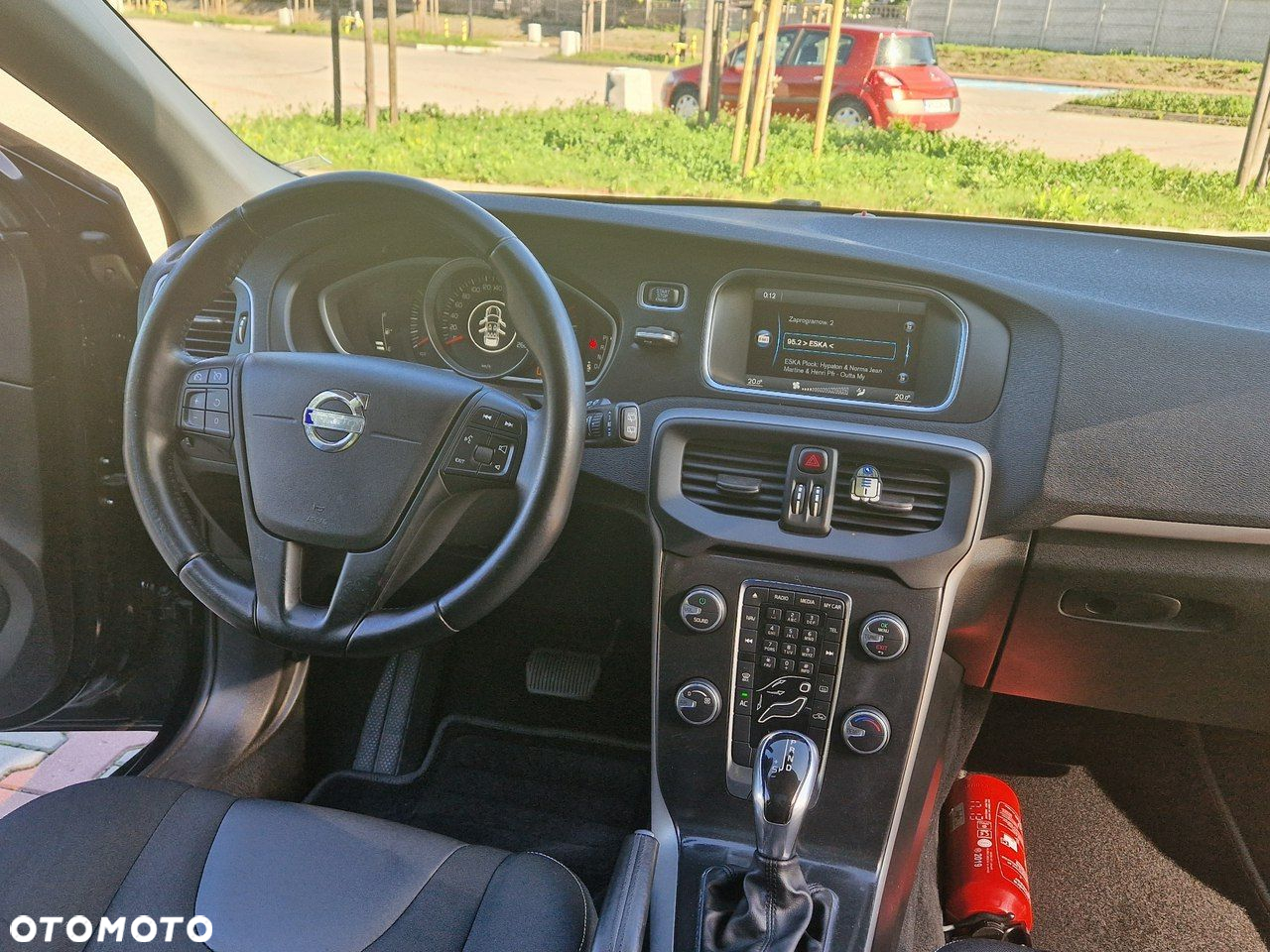 Volvo V40 D3 Kinetic - 6