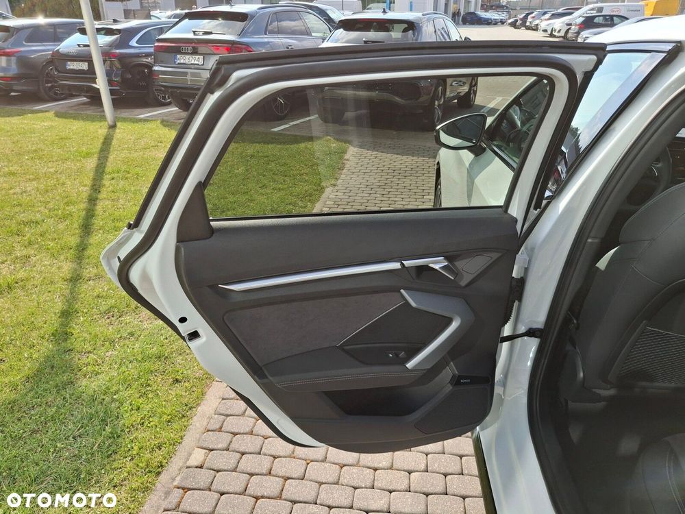 Audi S3 Sportback - 22