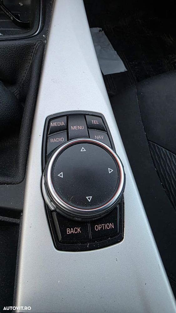 BMW Seria 3 318d DPF - 18