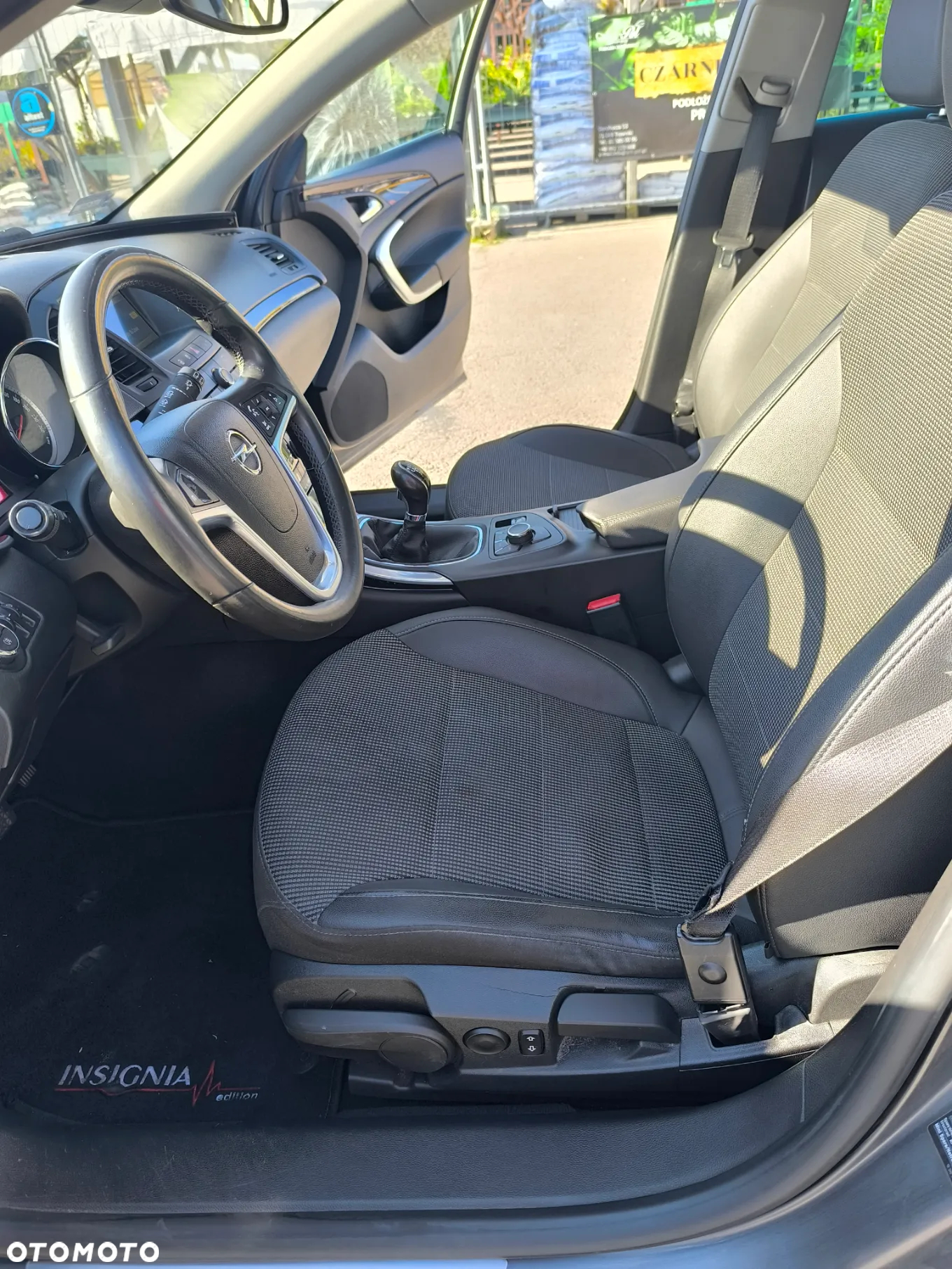 Opel Insignia 2.0 CDTI - 12