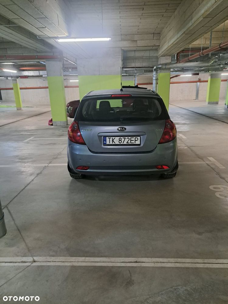 Kia Ceed 1.6 CRDi 90 Vision - 6