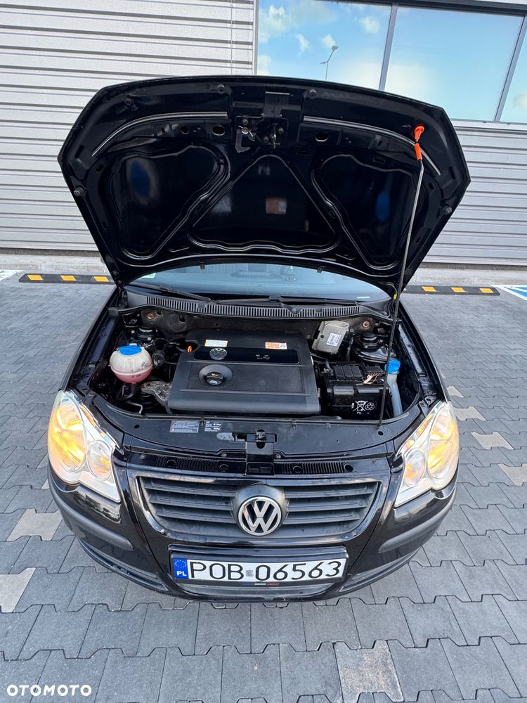 Volkswagen Polo 1.4 16V Sportline - 13