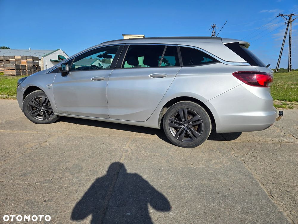Opel Astra 1.6 CDTI 120 Lat S&S - 2