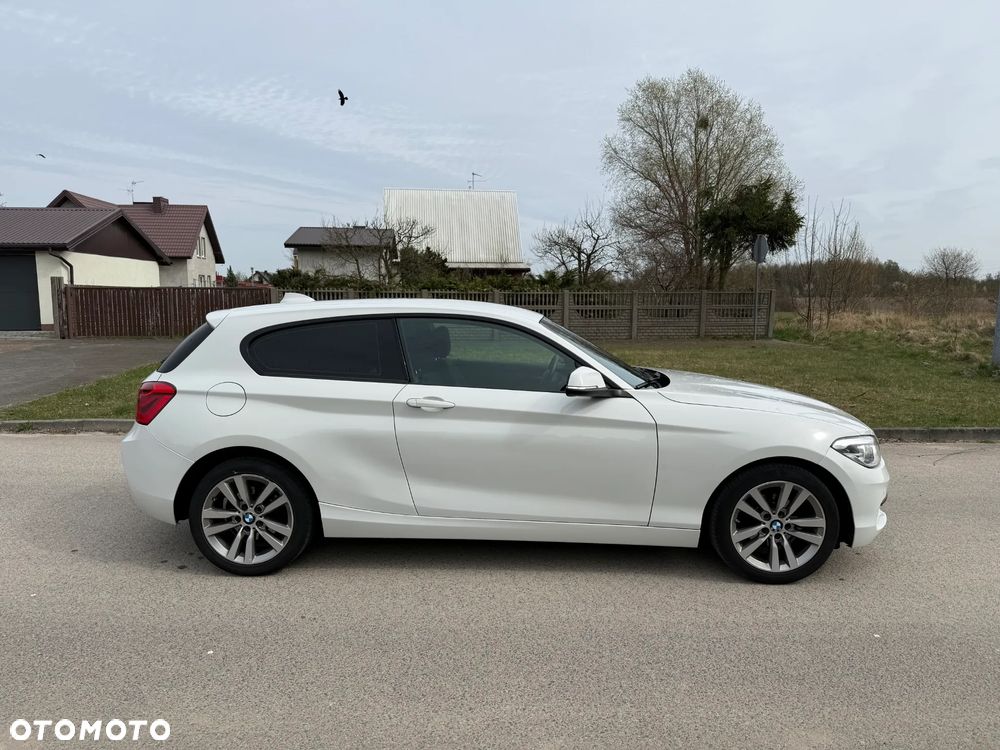 BMW Seria 1 116i - 6