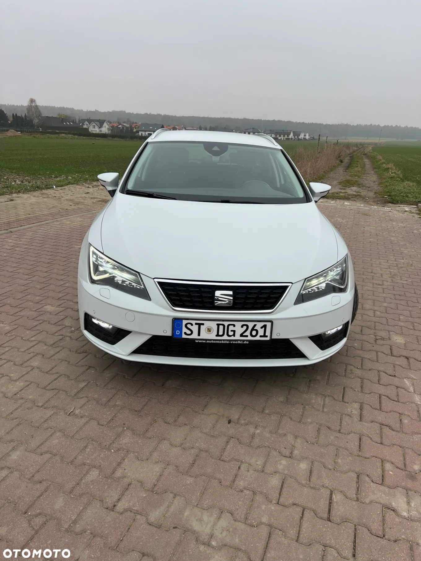 Seat Leon 1.6 TDI Copa S&S DSG - 2