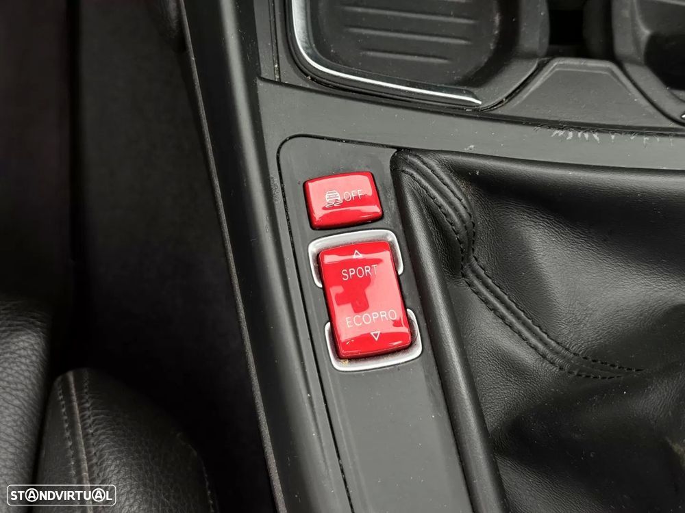 BMW M235i Coupe - 23