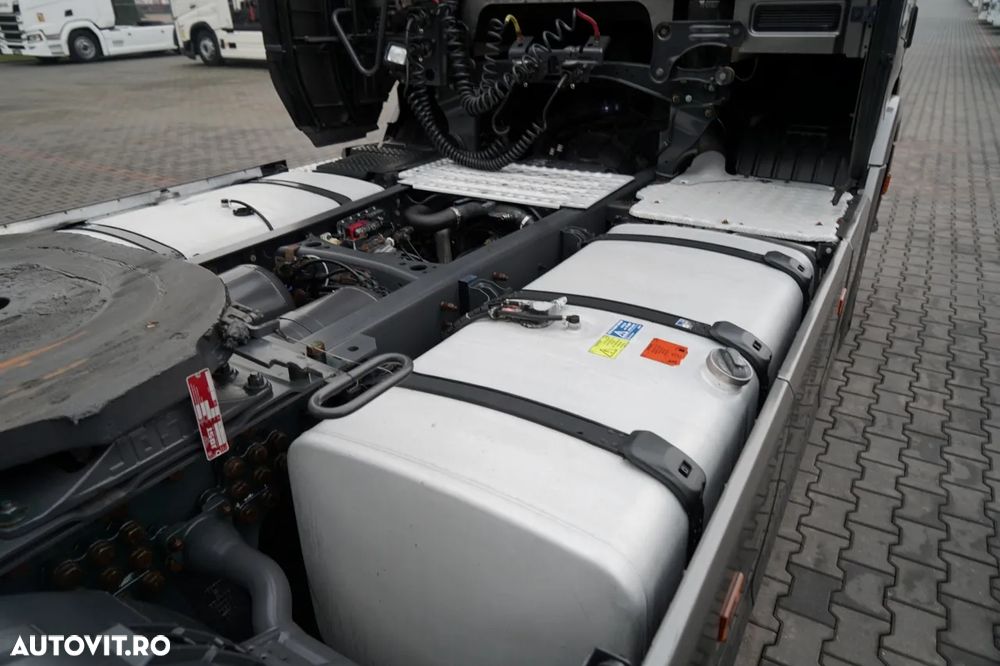 Scania R 450 / RETARDER / NAVI - 16