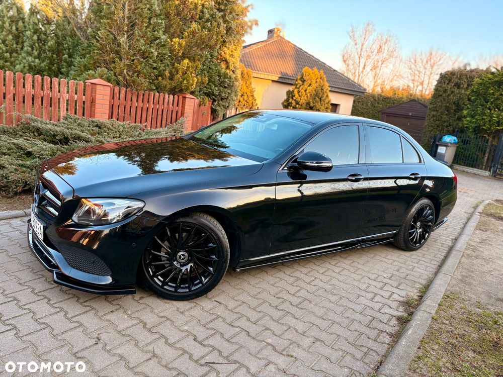 Mercedes-Benz Klasa E 220 d 9G-TRONIC - 4