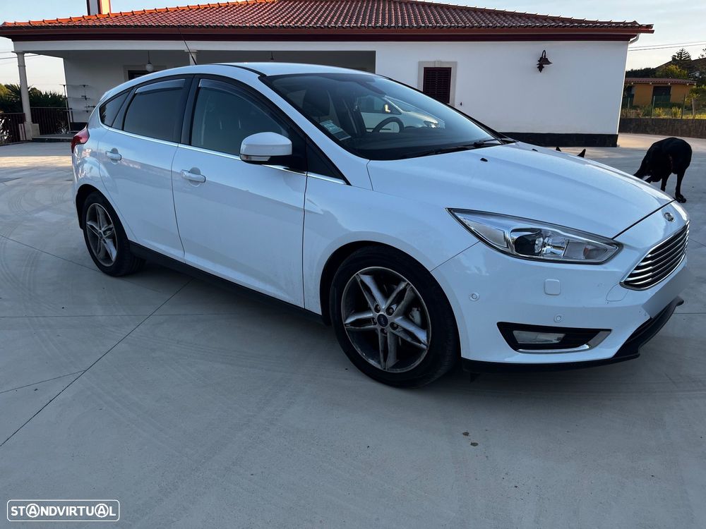 Ford Focus 1.0 SCTi Titanium - 4