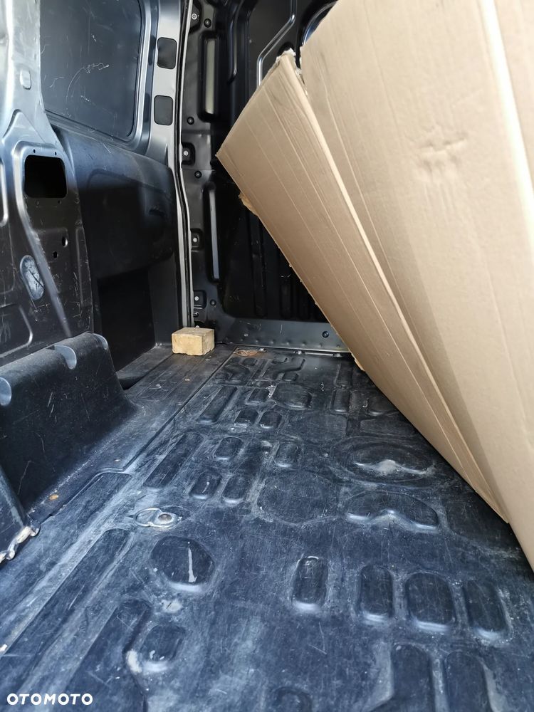 Fiat Doblo maxi - 20
