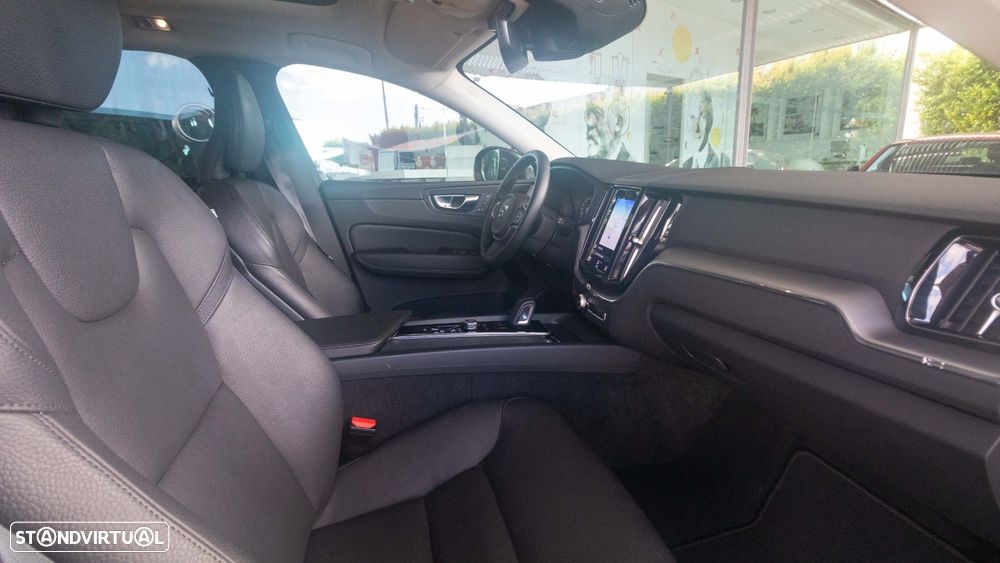 Volvo XC 60 2.0 T6 PHEV Inscription AWD - 13