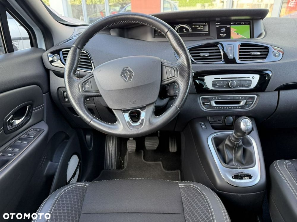 Renault Scenic ENERGY TCe 130 BOSE EDITION - 18